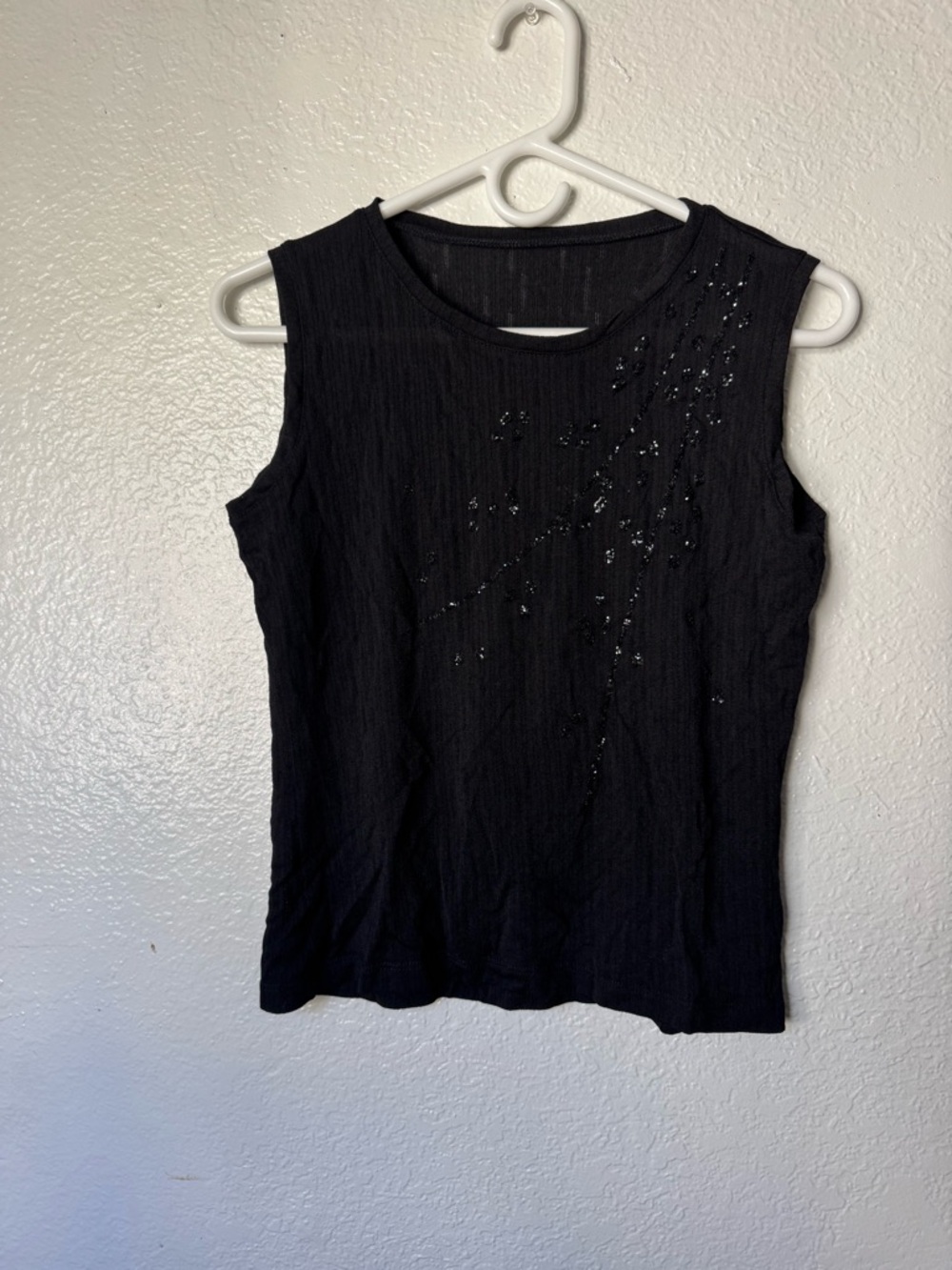 Women's Black Sleeveless Top